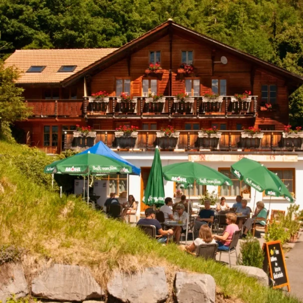 isenfluh hotel restaurant waldrand